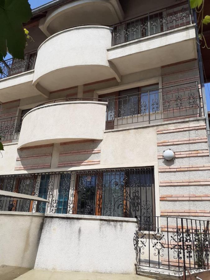 Vila Boss Constanta Luaran gambar