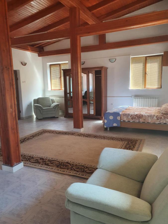 Vila Boss Constanta Luaran gambar